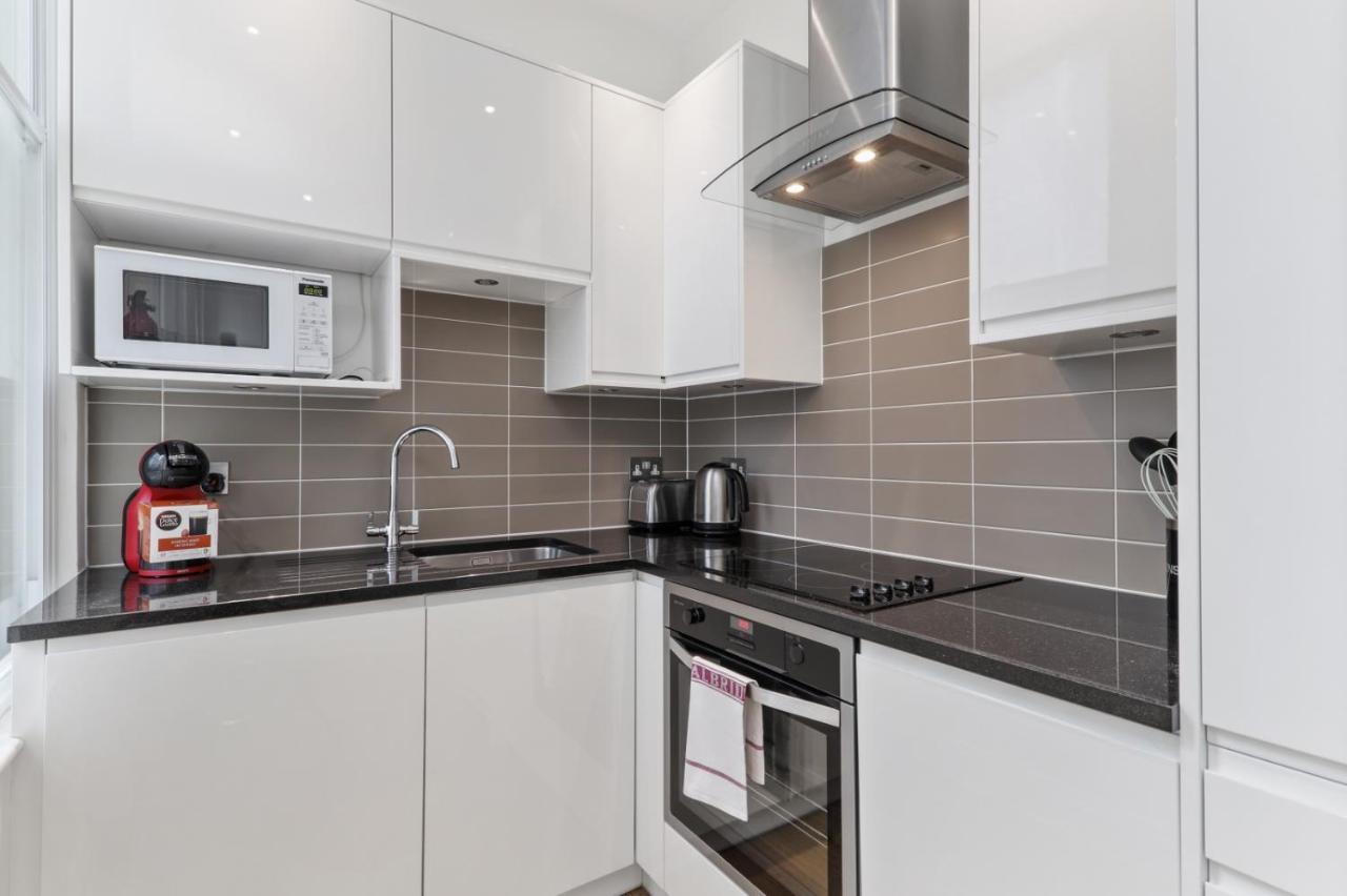 Cosy 1 Bed Apartment Next To Liverpool Street Station Free Wifi By City Stay Aparts 런던 외부 사진
